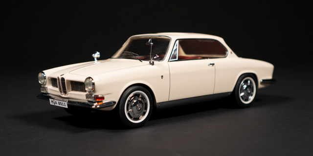 1962 BMW 3200CS by Neo 1:18