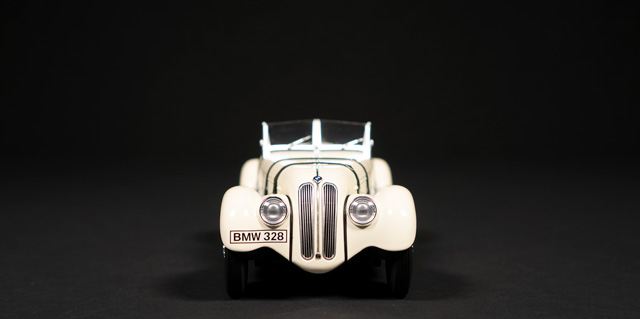1936 BMW 328 by MiniChamps 1:18 - Image 4