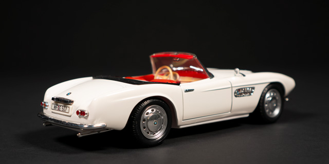 1956 BMW 507 by Revell 1:18 - Image 2
