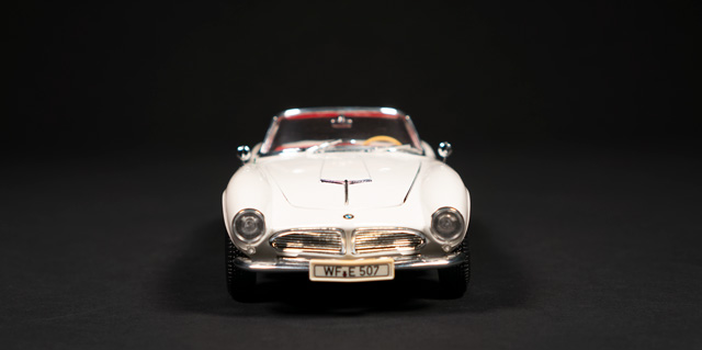 1956 BMW 507 by Revell 1:18 - Image 4