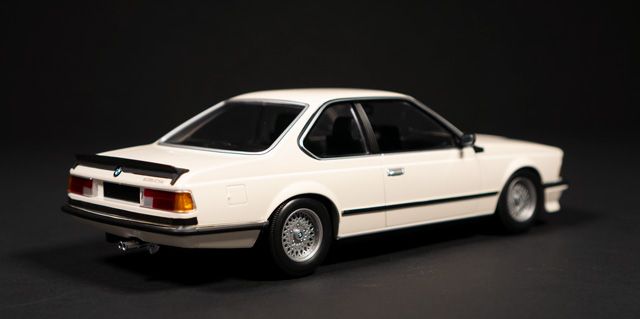 1976 BMW E24 by MiniChamps 1:18 - Image 2