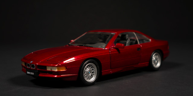 1990 BMW E31 by Revell 1:18
